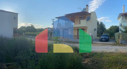 Продаж - Котедж 90 m² в передмісті Кавалі