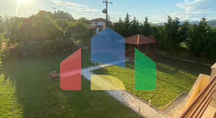 Продаж - Котедж 90 m² в передмісті Кавалі