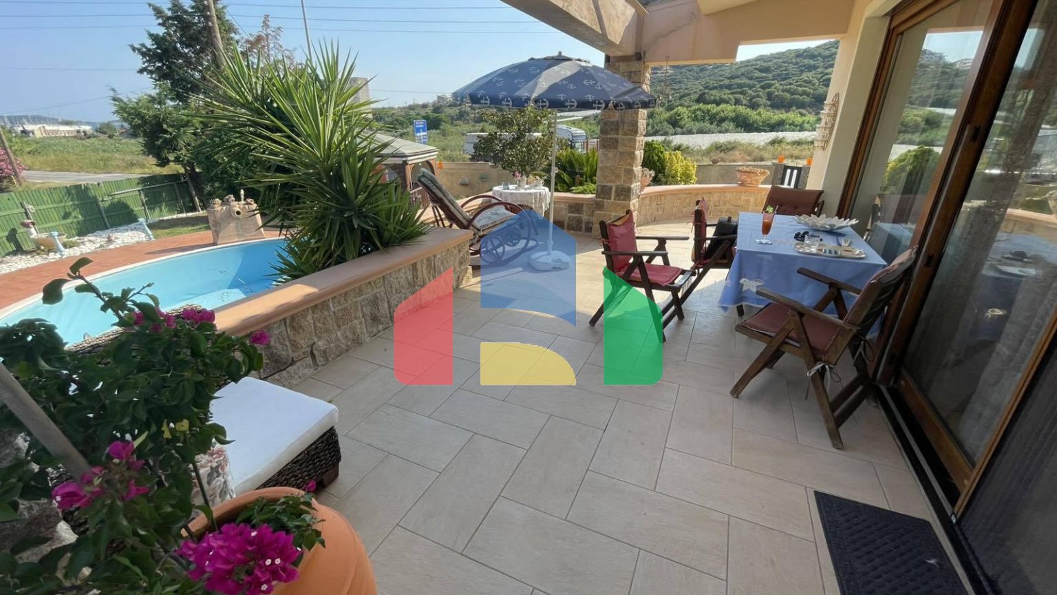 Продажа - Вилла 310 m² в пригороде Кавалы