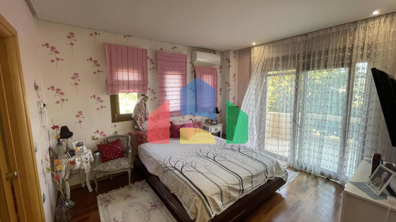 Продажа - Вилла 310 m² в пригороде Кавалы