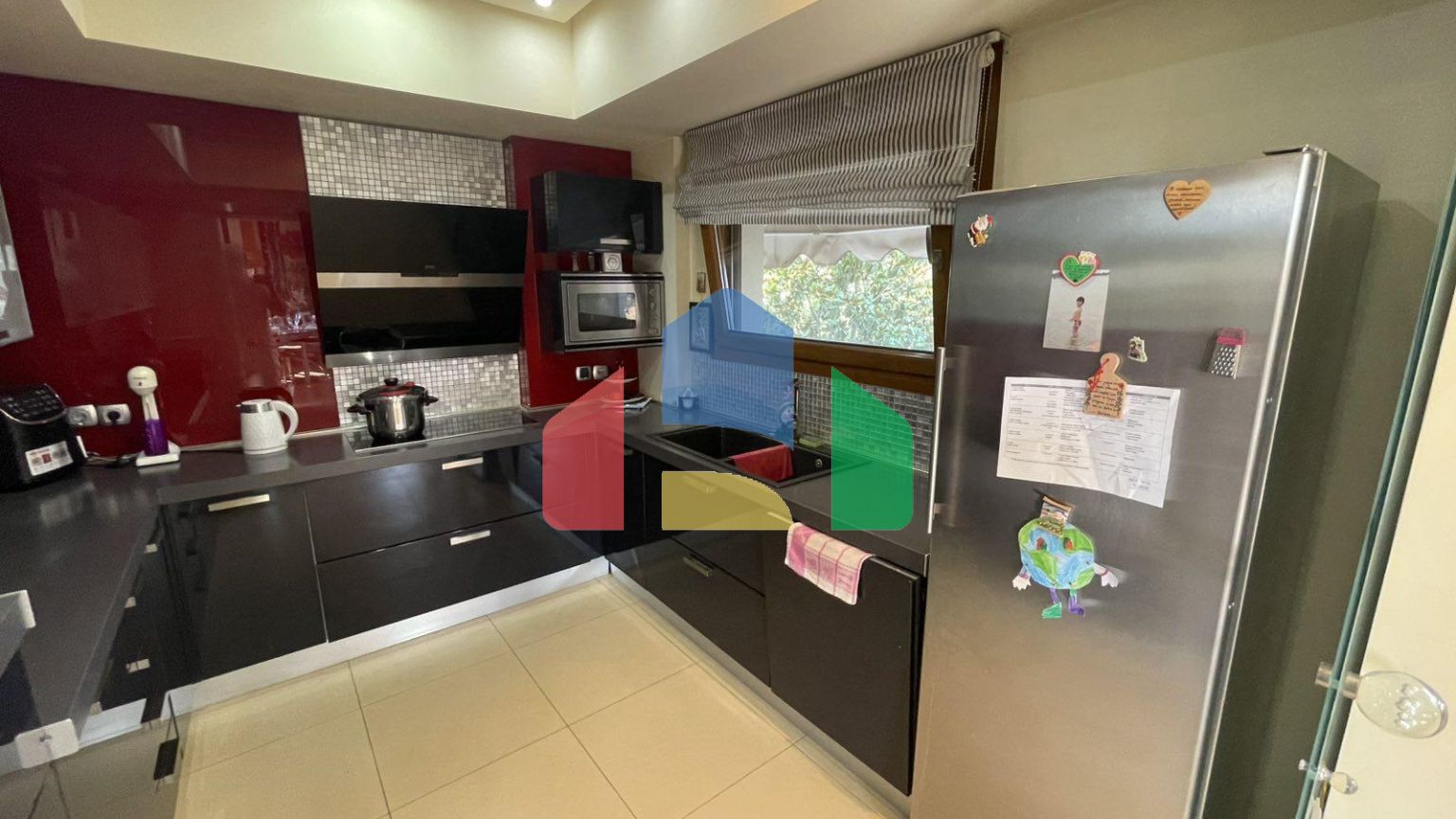 Продажа - Вилла 310 m² в пригороде Кавалы