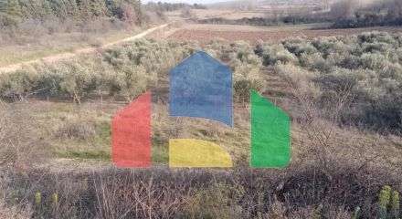 Продаж - Земельна ділянка 4400 m² в передмісті Кавалі