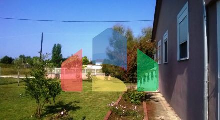 Продаж - Котедж 83 m² в передмісті Кавалі