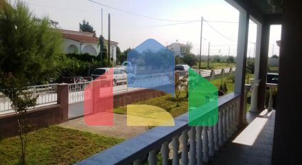 Продаж - Котедж 83 m² в передмісті Кавалі