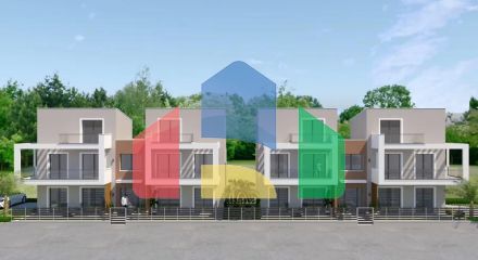 Продаж - Таунхаус 54 m² в передмісті Кавалі