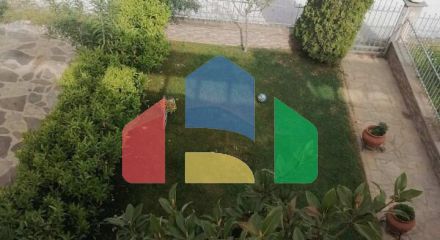 Продаж - Таунхаус 170 m² в передмісті Кавалі