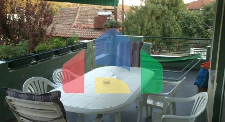 Продаж - Котедж 270 m² в передмісті Кавалі