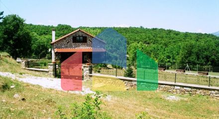 Продаж - Котедж 160 m² в передмісті Кавалі