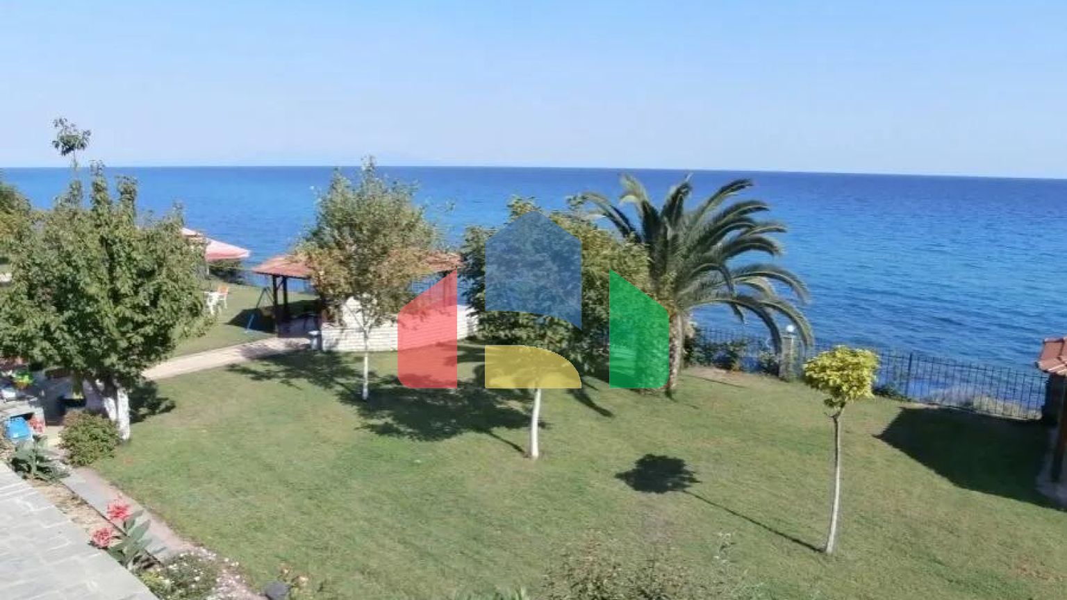 Продажа - Комплекс 510 m² в пригороде Кавалы