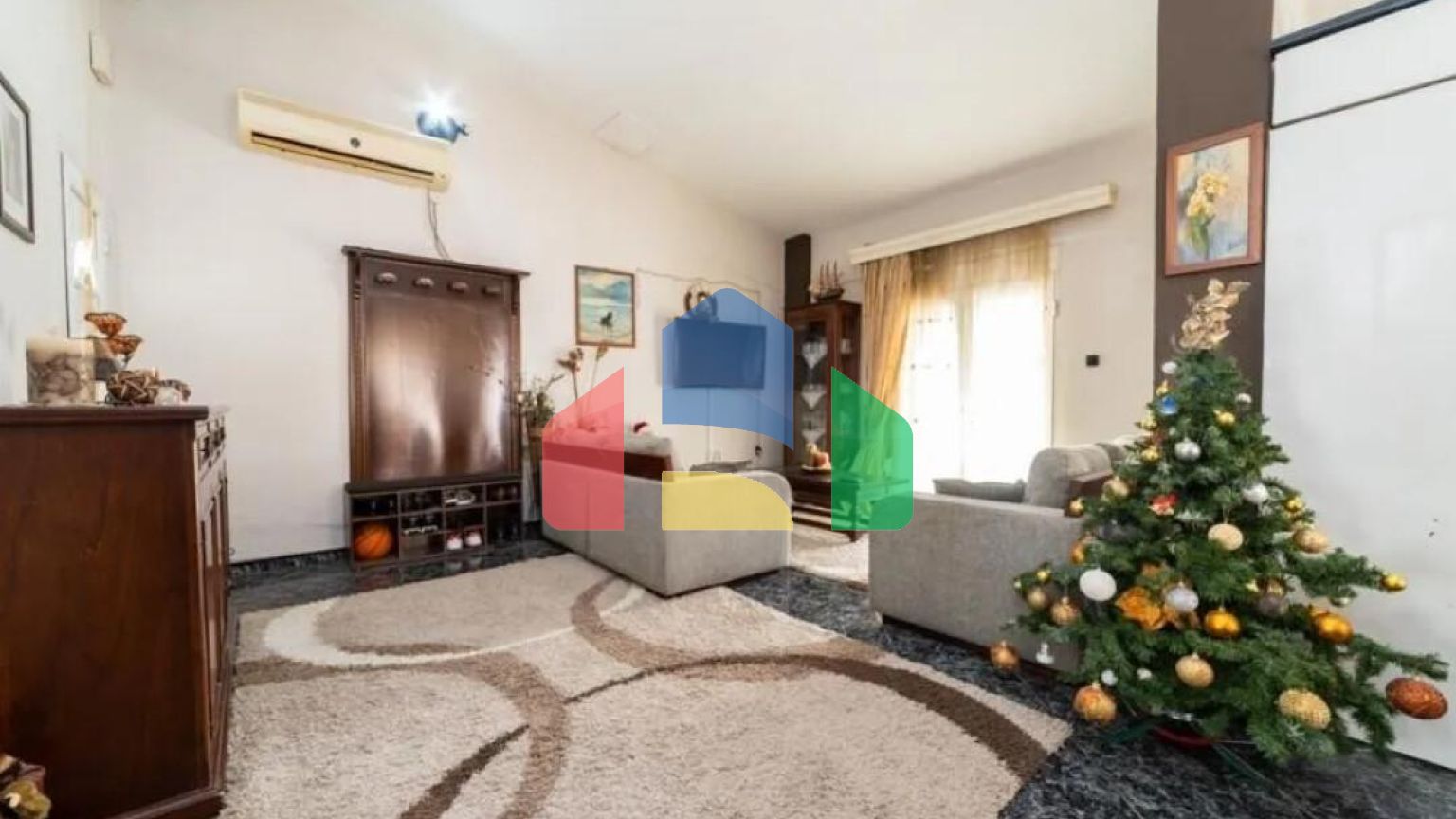 Продажа - Здание 266 m² в пригороде Кавалы