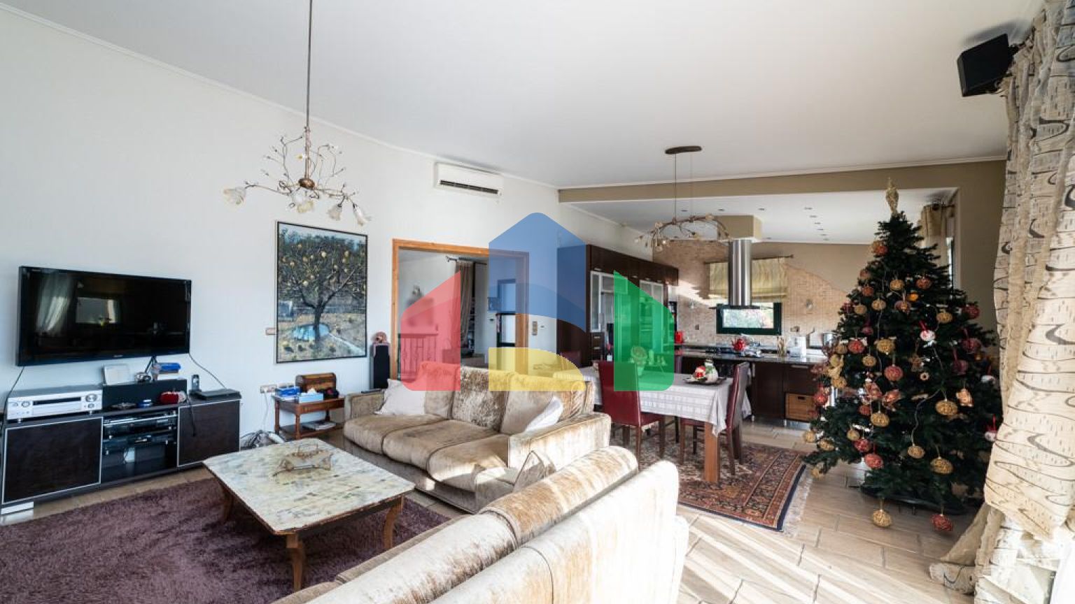 Продажа - Вилла 370 m² в пригороде Кавалы