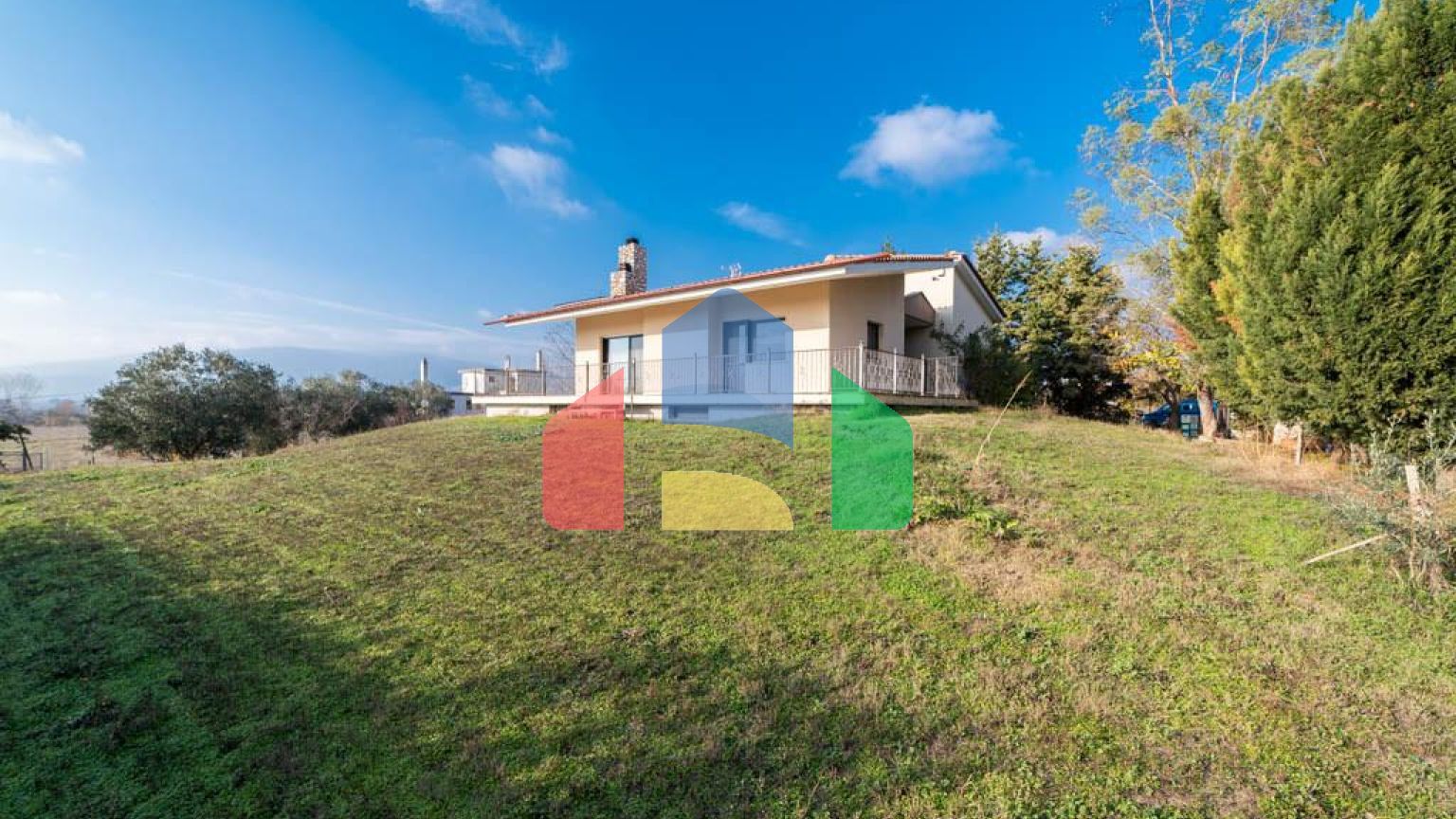 Продажа - Вилла 370 m² в пригороде Кавалы