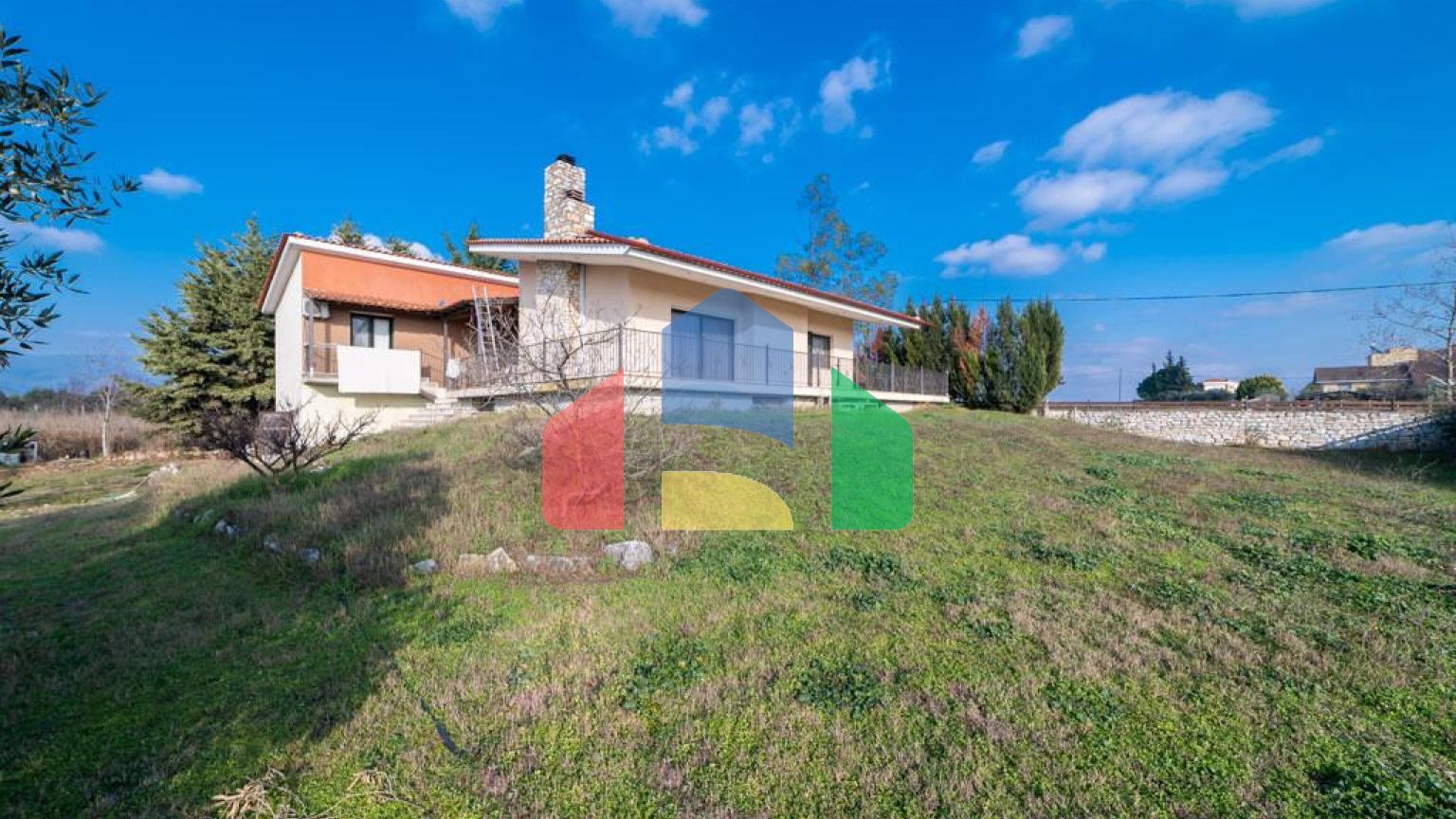 Продажа - Вилла 370 m² в пригороде Кавалы