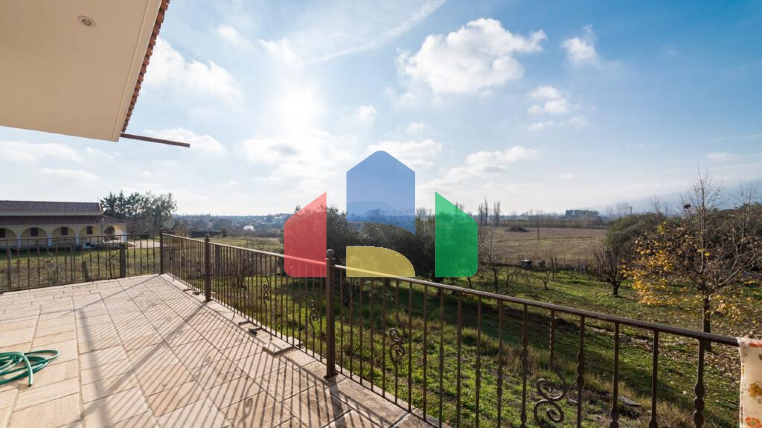 Продажа - Вилла 370 m² в пригороде Кавалы