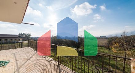 Продажа - Вилла 370 m² в пригороде Кавалы