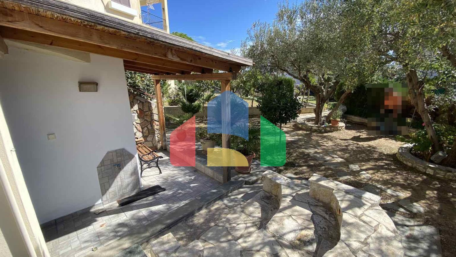 Продажа - Здание 162 m² в пригороде Кавалы