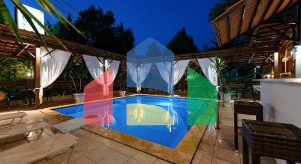 Продажа - Гостиница 450 m² в пригороде Кавалы