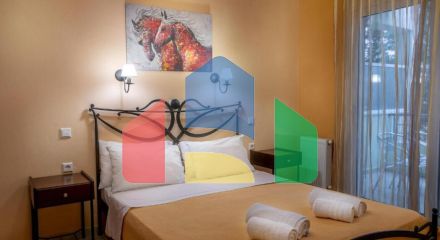 Продаж - Готель 450 m² в передмісті Кавалі