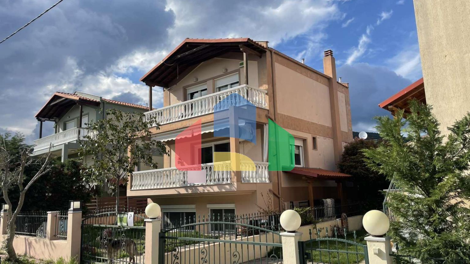 Продажа - Таунхаус 150 m² в пригороде Кавалы