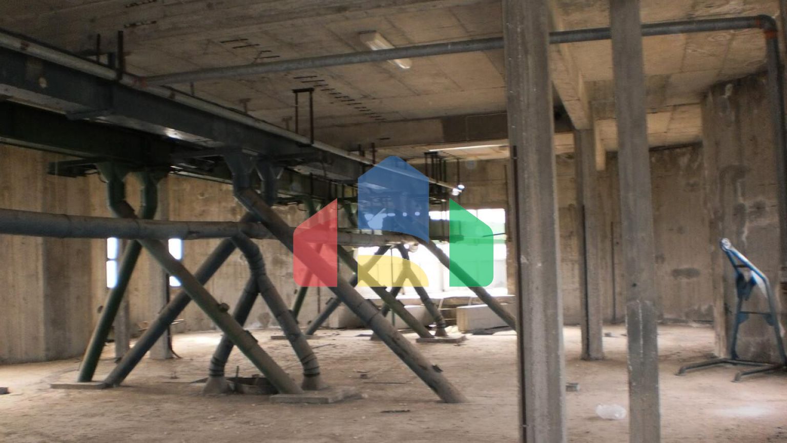 Продажа - Здание 595 m² в пригороде Кавалы