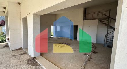 Продажа - Вилла 266 m² в пригороде Кавалы