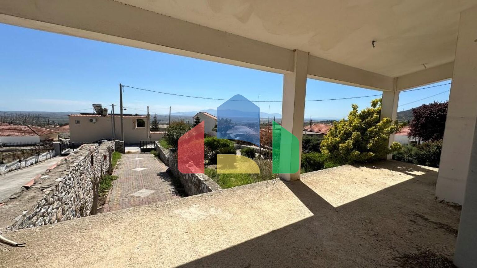 Продаж - Вілла 266 m² в передмісті Кавалі