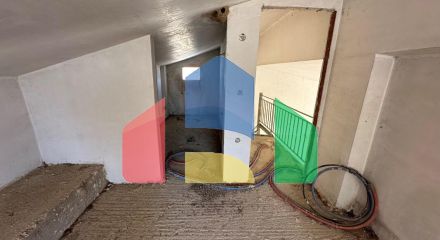 Продаж - Вілла 266 m² в передмісті Кавалі