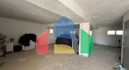 Продаж - Вілла 266 m² в передмісті Кавалі