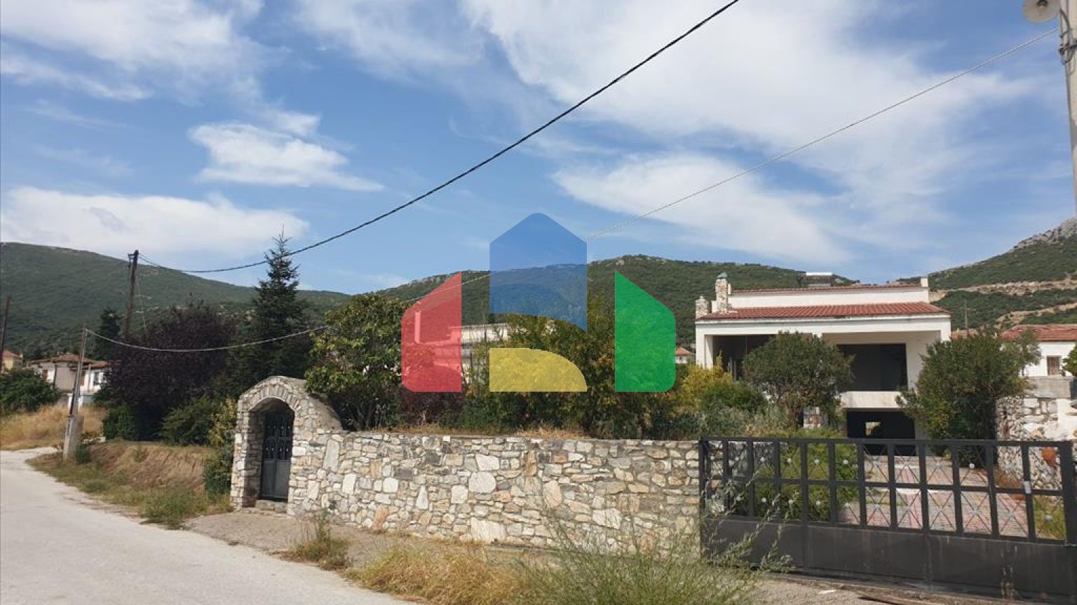 Продаж - Вілла 266 m² в передмісті Кавалі