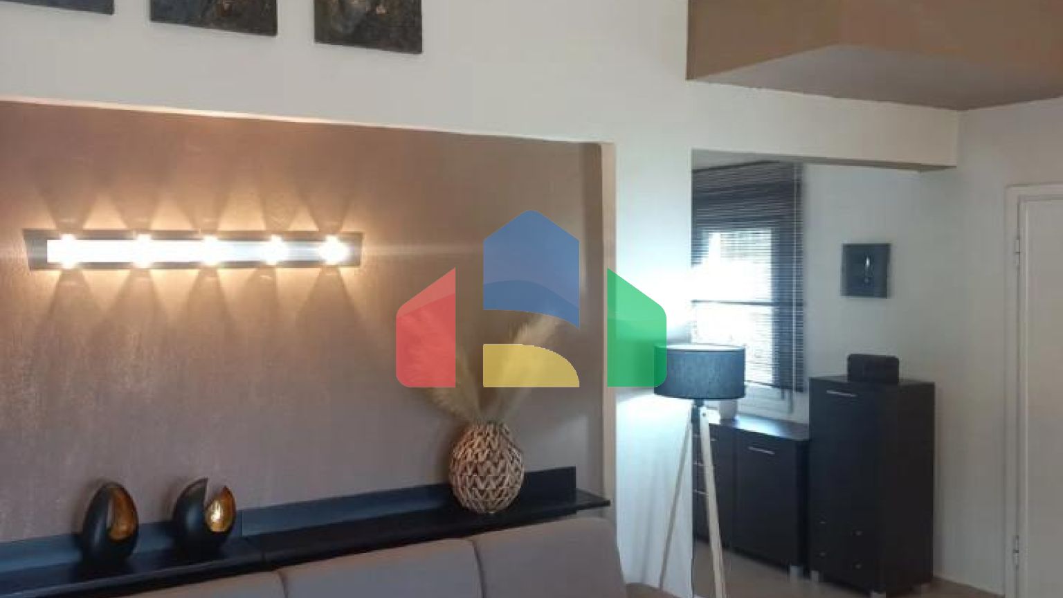 Продажа - Вилла 95 m² в пригороде Кавалы