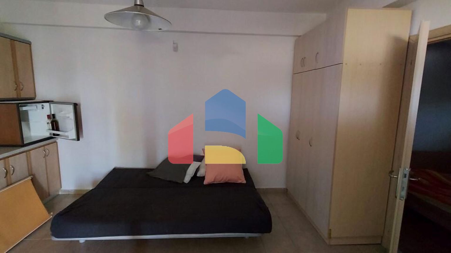 Продаж - Котедж 120 m² в передмісті Кавалі