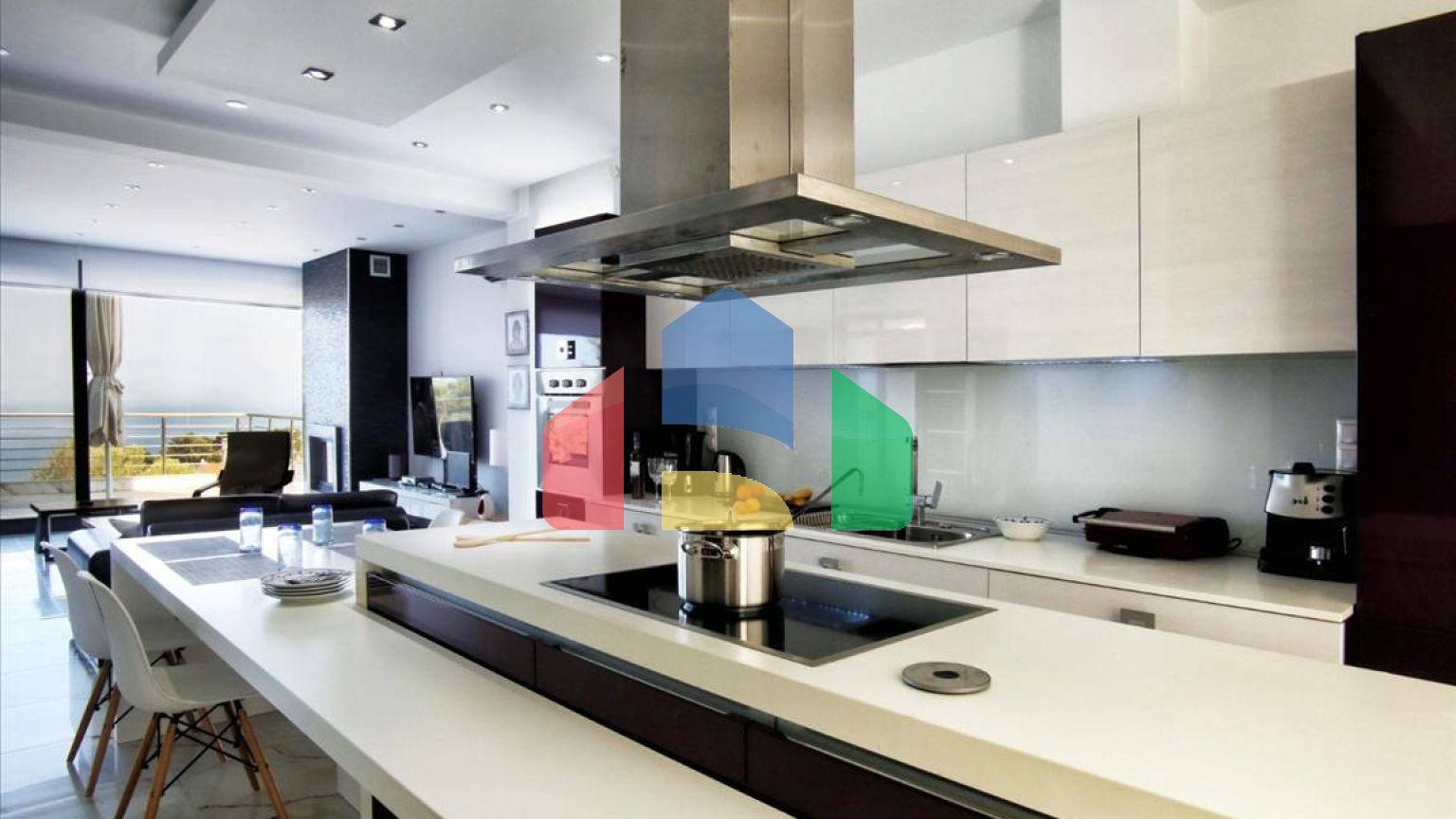 Продаж - Вілла 340 m² в передмісті Кавалі