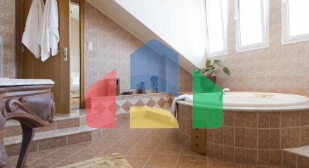 Продаж - Вілла 550 m² в передмісті Кавалі