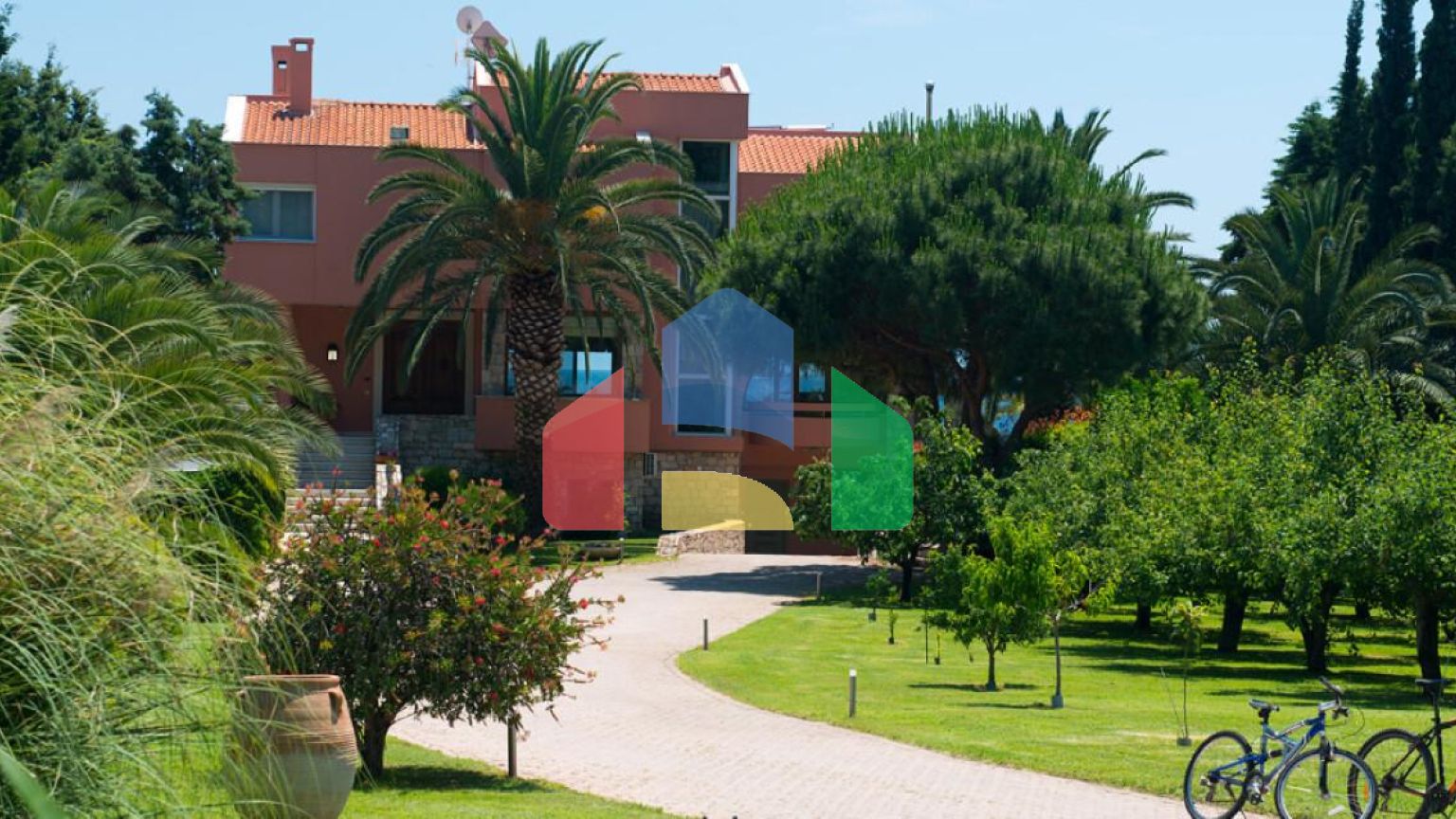 Продажа - Вилла 550 m² в пригороде Кавалы