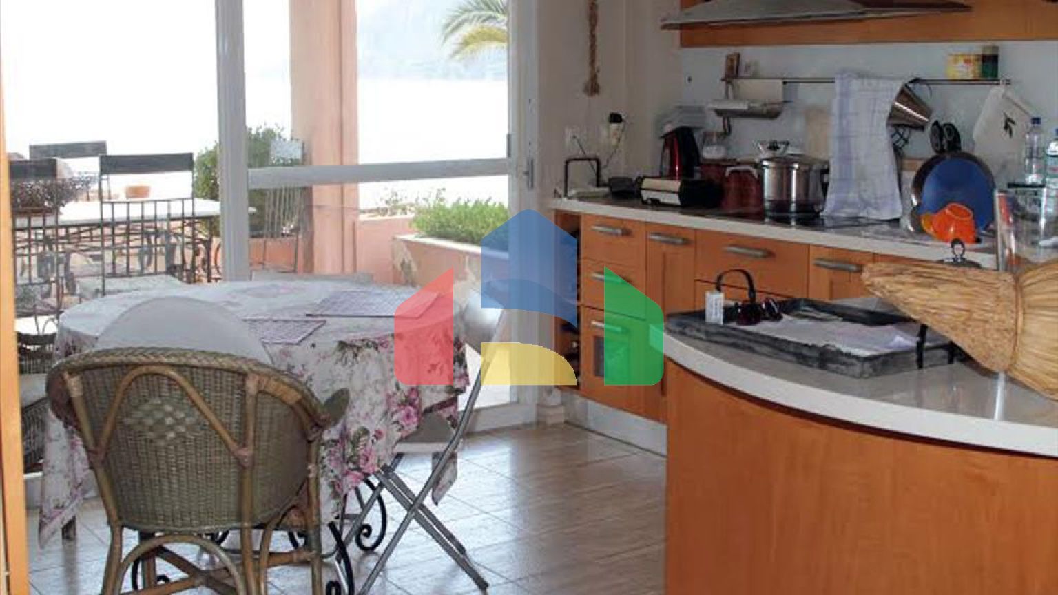 Продажа - Вилла 550 m² в пригороде Кавалы