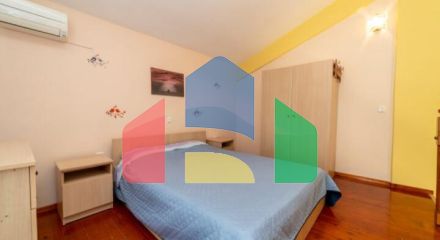 Продаж - Готель 452 m² в передмісті Кавалі