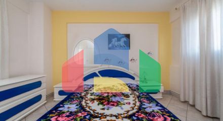 Продаж - Готель 452 m² в передмісті Кавалі