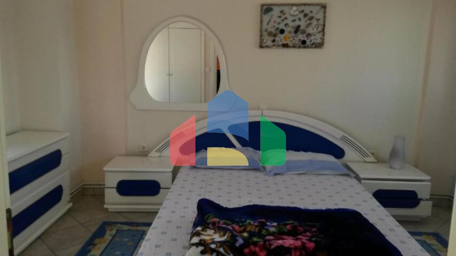 Продаж - Готель 452 m² в передмісті Кавалі