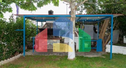 Продаж - Готель 452 m² в передмісті Кавалі