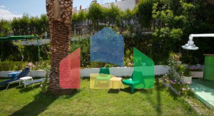 Продаж - Готель 452 m² в передмісті Кавалі