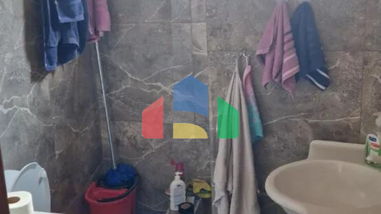 Продаж - Котедж 82 m² в передмісті Кавалі