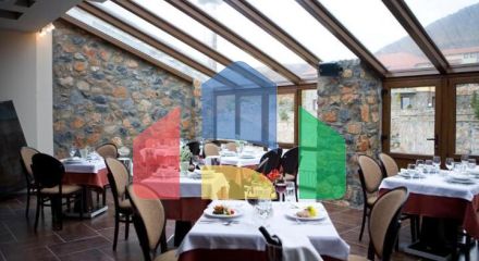 Продаж - Готель 2500 m² в Каймактсалані Продаж - Готель 2500 m² в Каймактсалані