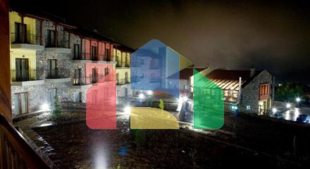 Продаж - Готель 2500 m² в Каймактсалані Продаж - Готель 2500 m² в Каймактсалані