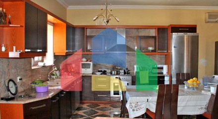 For Sale - Detached house 480 m² in Zante