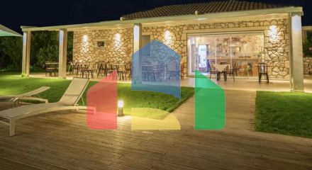 For Sale - Hotel 920 m² in Zante