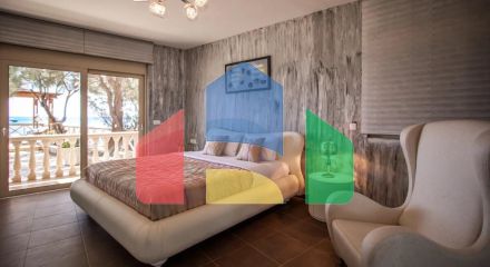 Продажа - Вилла 300 m² о. Закинф