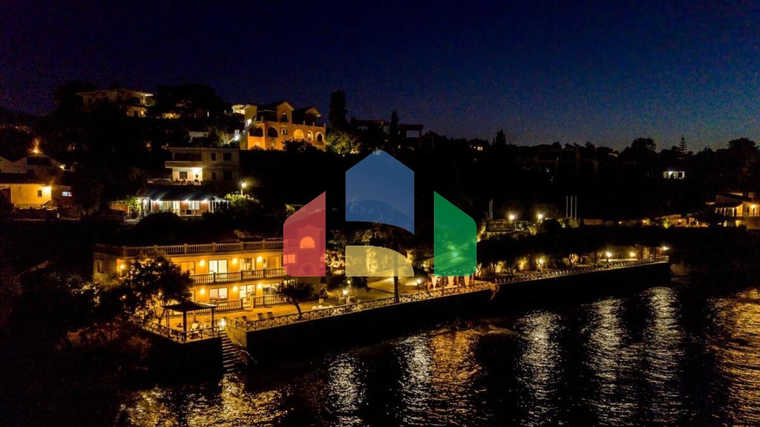 Продажа - Вилла 300 m² о. Закинф