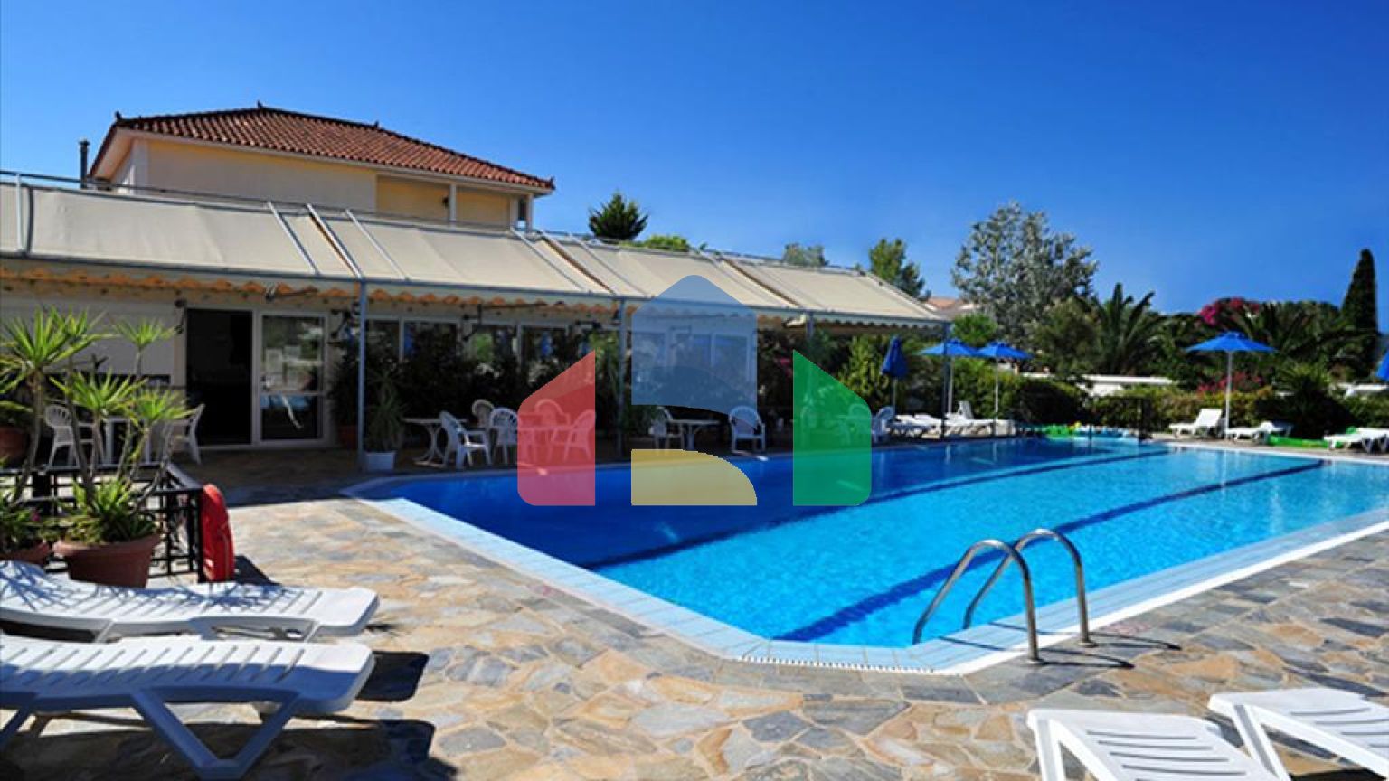 Продажа - Гостиница 1184 m² о. Закинф