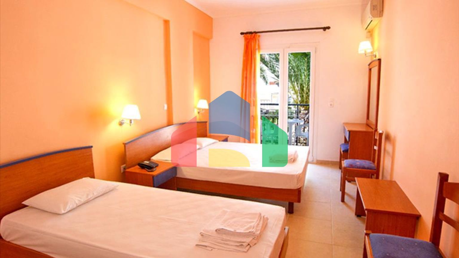 Продажа - Гостиница 1184 m² о. Закинф