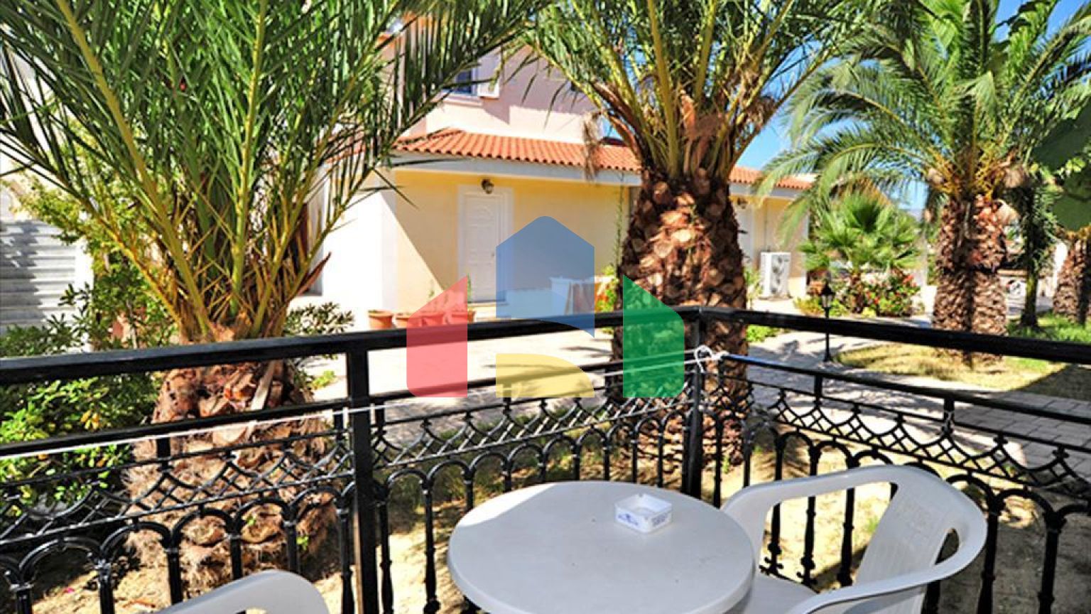 Продажа - Гостиница 1184 m² о. Закинф